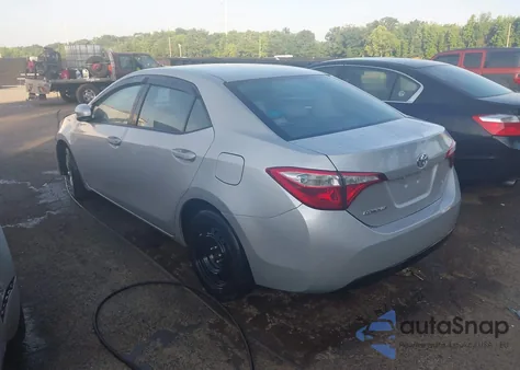 2016 Toyota Corolla Le z USA, uszkodzony, nr VIN 2T1BURHE6GC645401